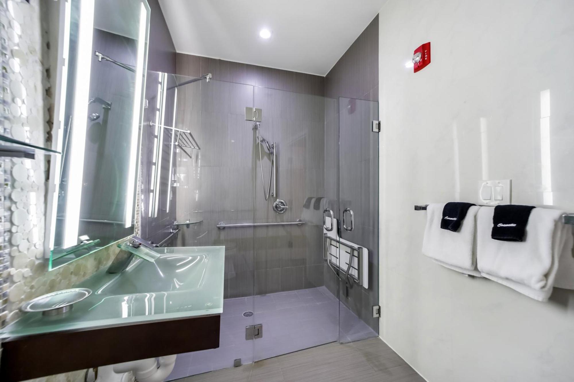 Ithaca Aparthotel Miami Beach Bagian luar foto