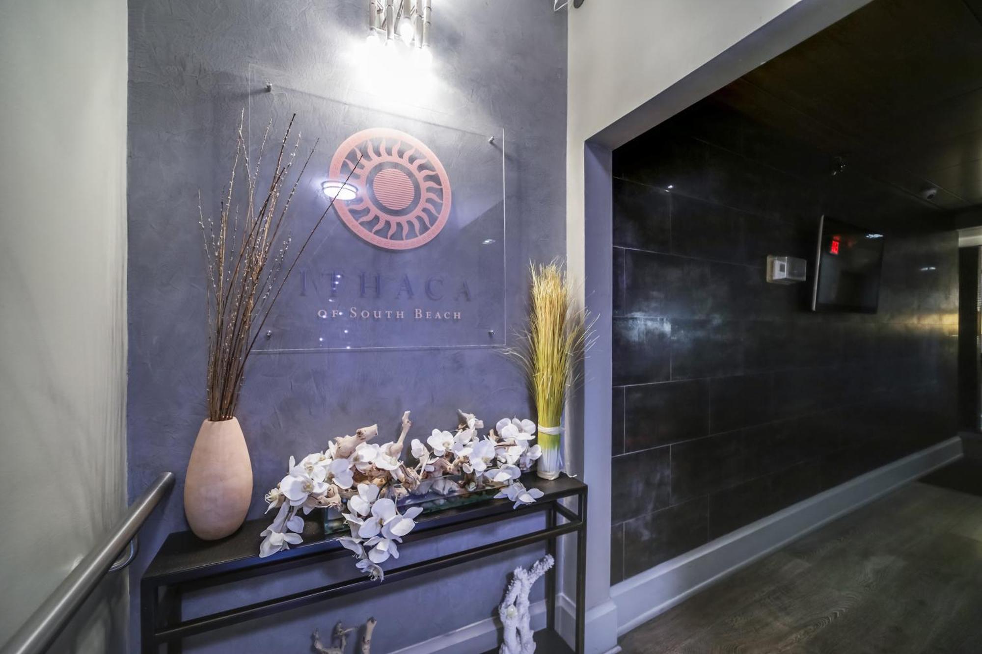 Ithaca Aparthotel Miami Beach Bagian luar foto