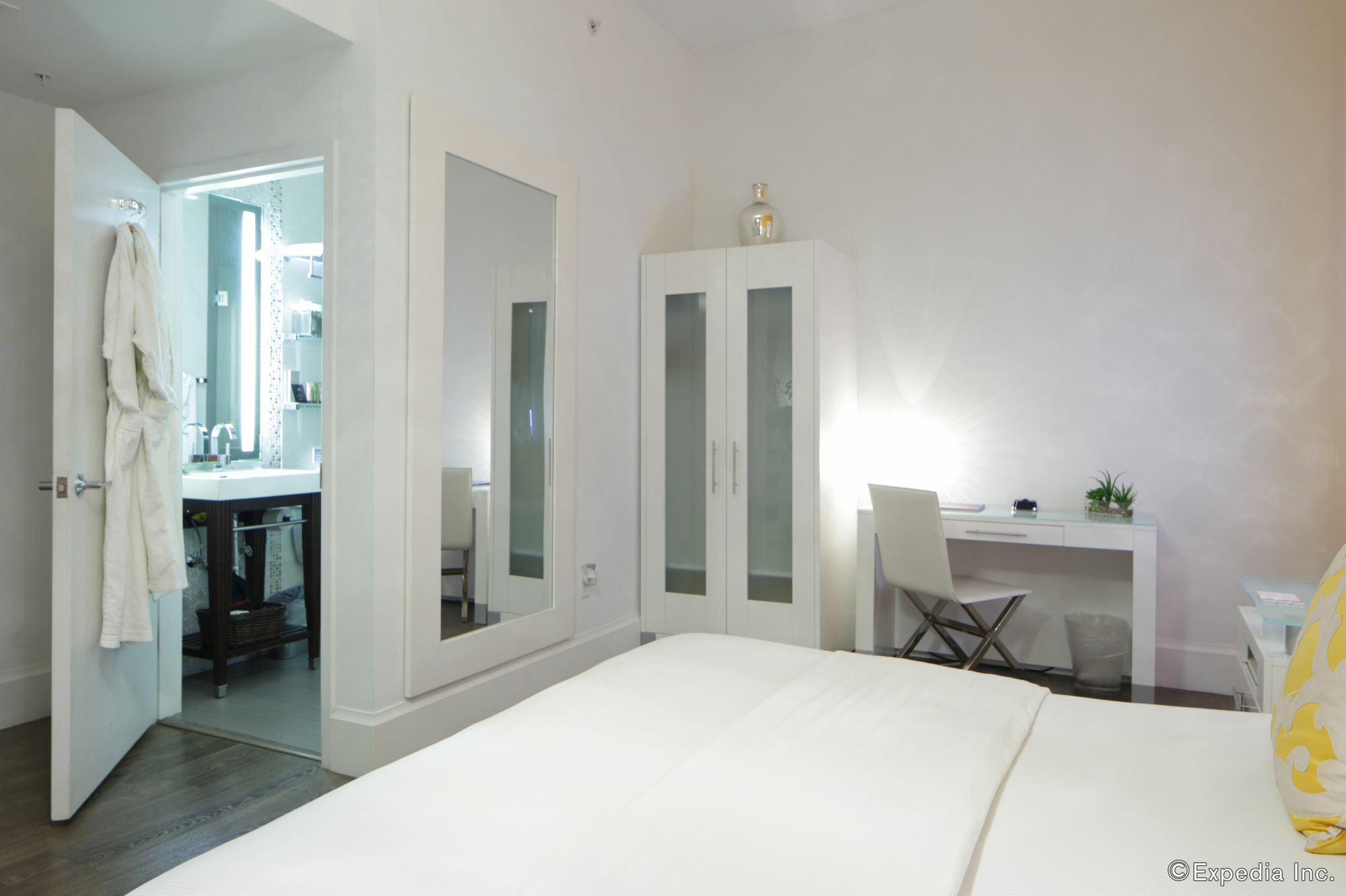 Ithaca Aparthotel Miami Beach Bagian luar foto